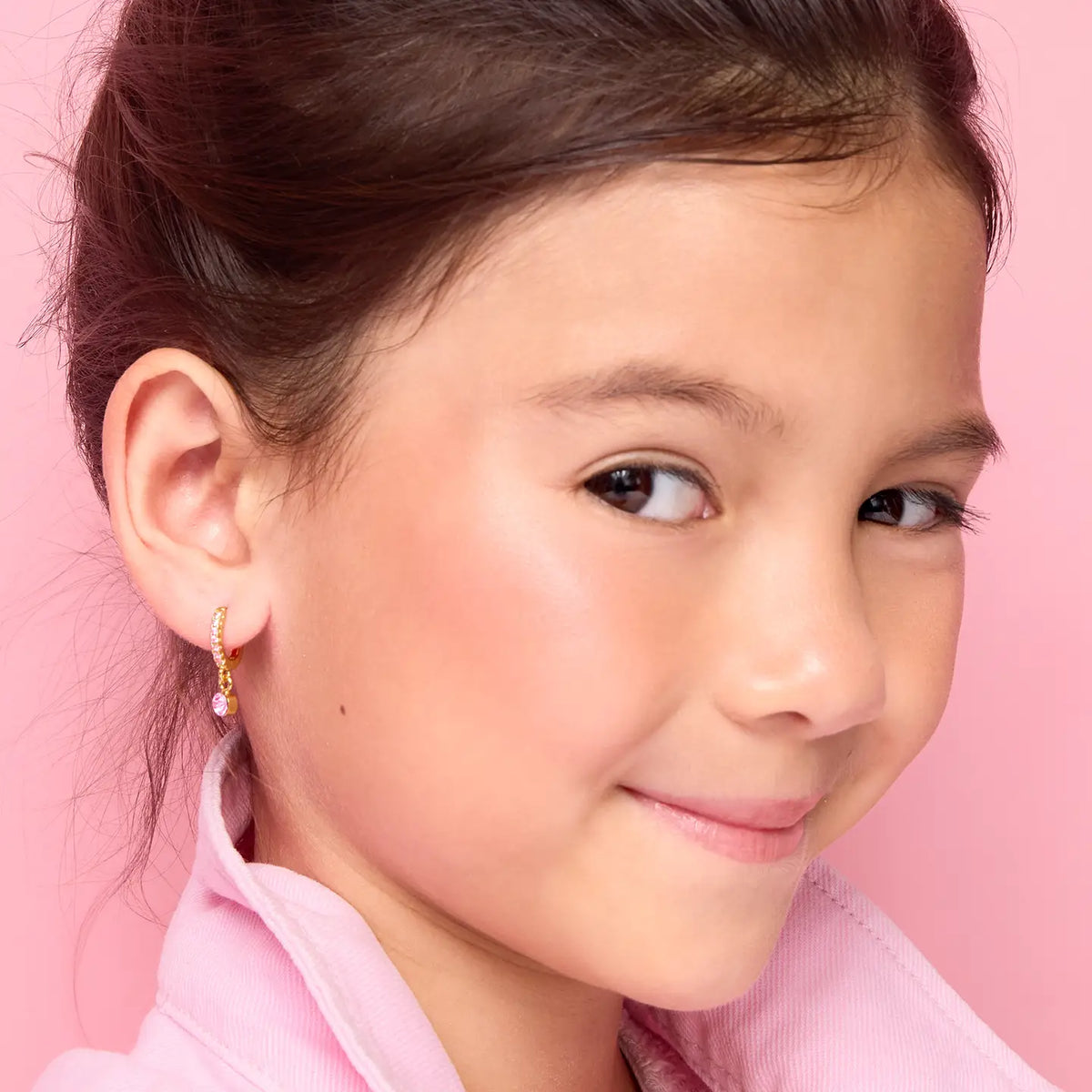 Hypoallergene Kinderohrringe: Rosa Kristall (Creolen)