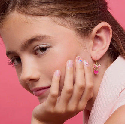 Hypoallergene kinderoorbellen: Brisure sluiting met hartjes en strikjes