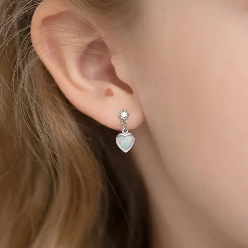 Zilveren kinderoorbellen: Hartjes met schroefsluiting Opal