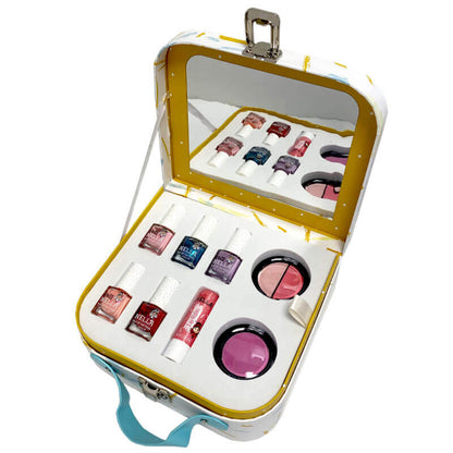 Miss Nella make-up suitcase luxe